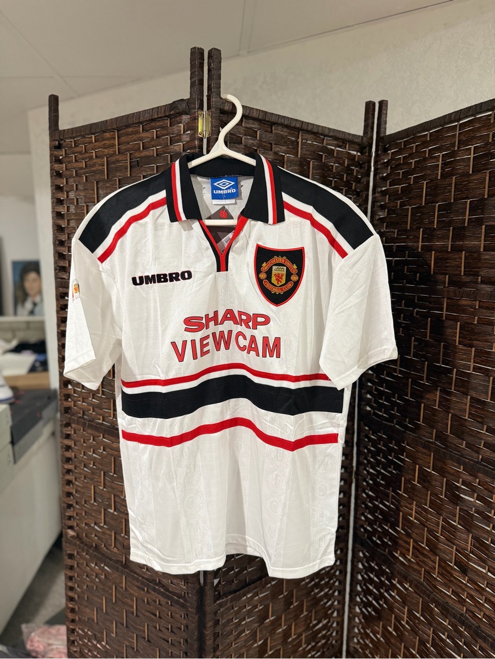 Manchester United Retro Soccer Jersey 99” White Away